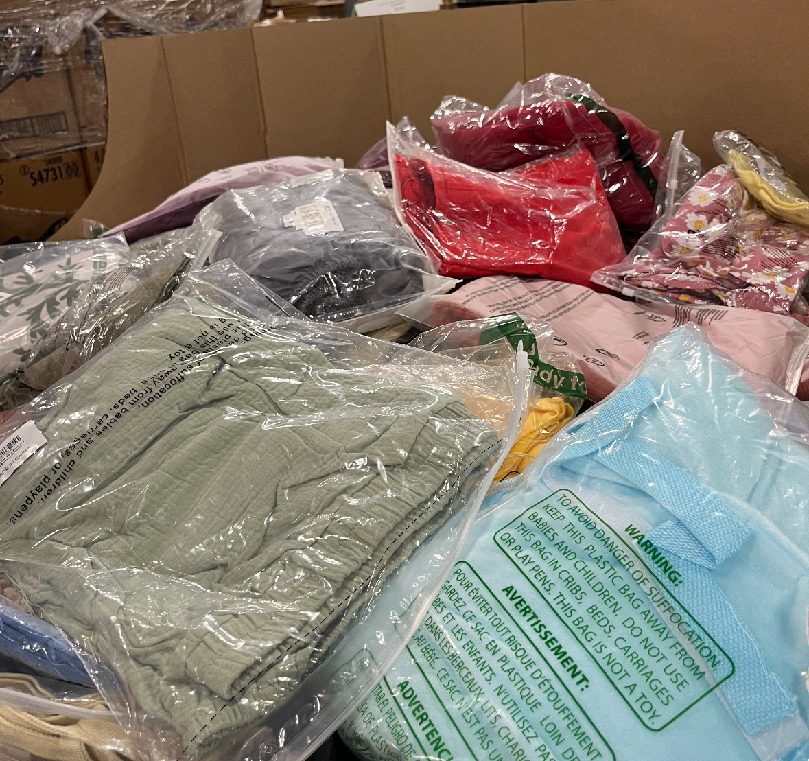 Amazon Apparel Pallets - Image 2